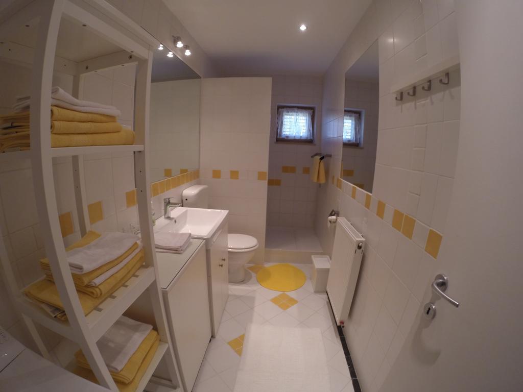 Apartments Montana Fuzine Bagian luar foto